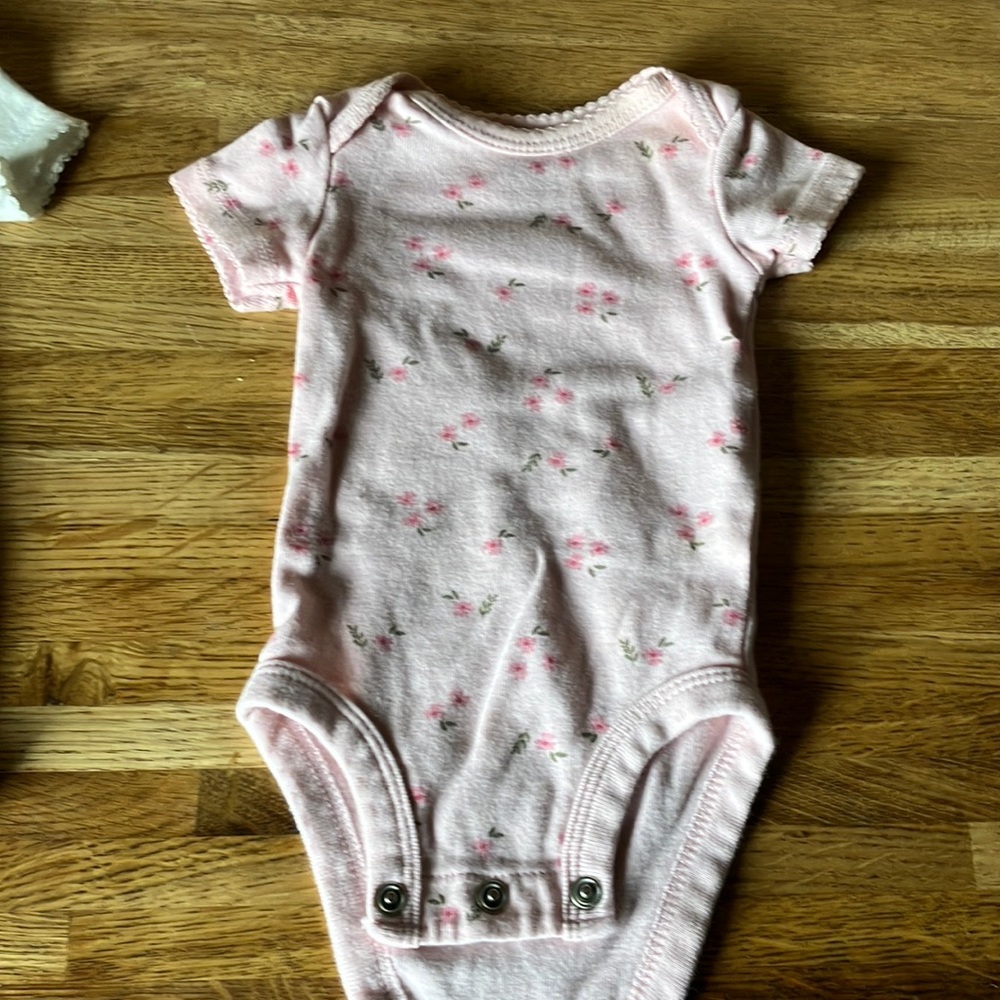 Child of mine onesie size newborn